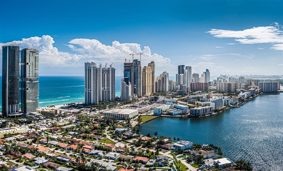 Sunny Isles Beach, FL